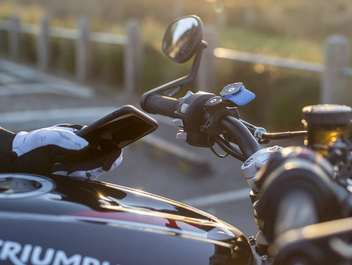 Quad Lock Motorcycle Handlebar Mount for Phone Mounts 5 Quad Lock Motorcycle Handlebar Mount for Phone Mounts - Image 3